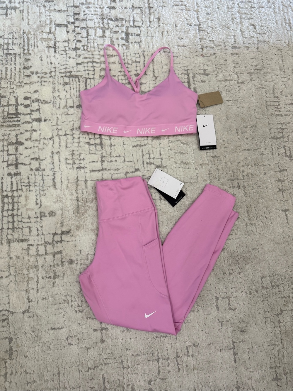 NEW Nike Pink Active Legging Set with Sports Bra SIZE M